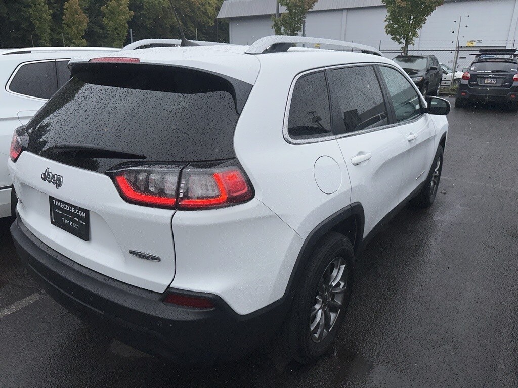 2020 Jeep Cherokee Latitude photo 2
