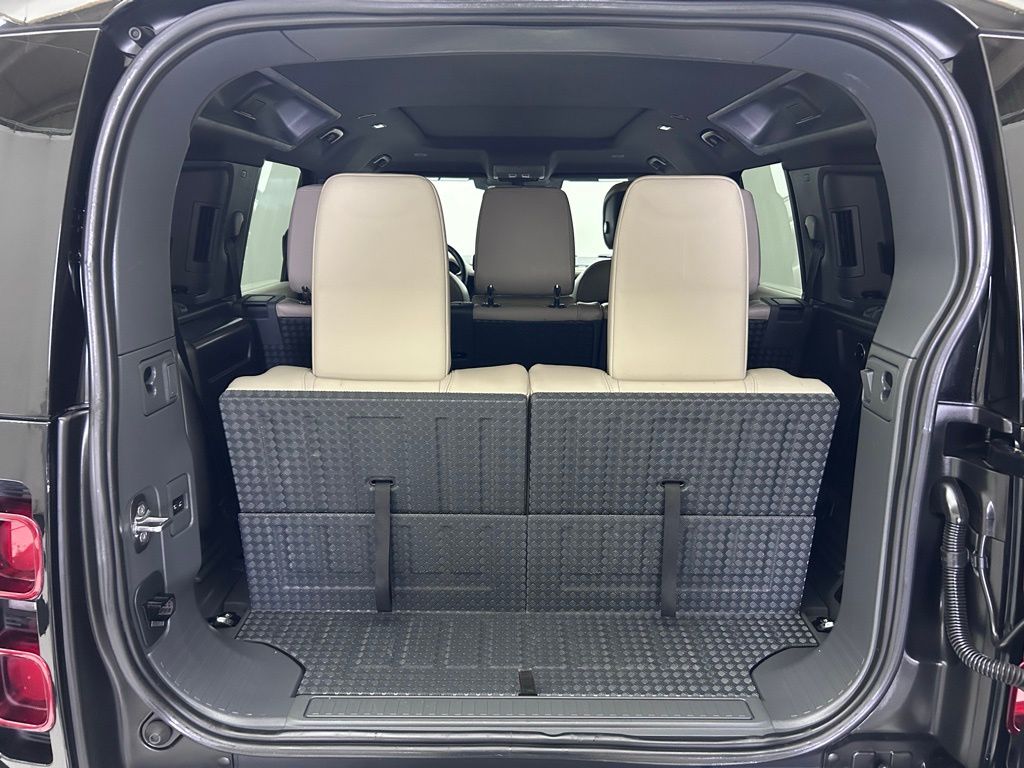 2022 Land Rover Defender XS Edition - Photo 16