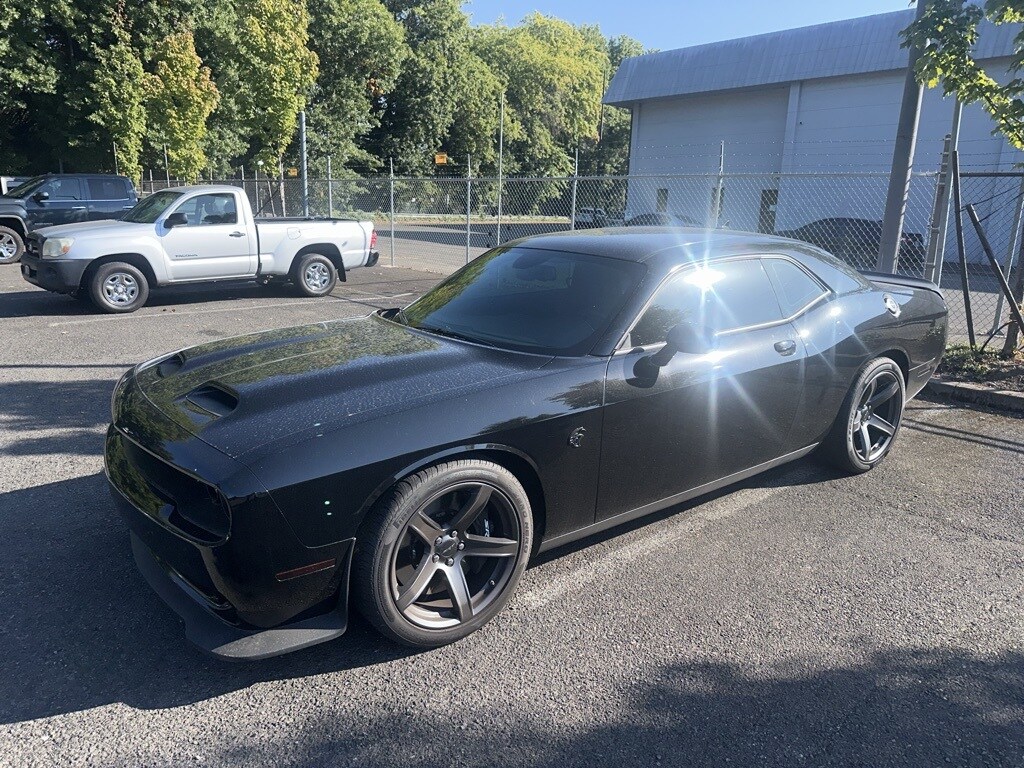 2023 Dodge Challenger SRT8 Hellcat photo 3