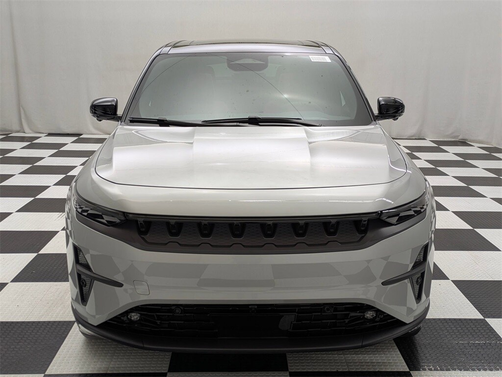 2025 Jeep Wagoneer S Launch Edition photo 2