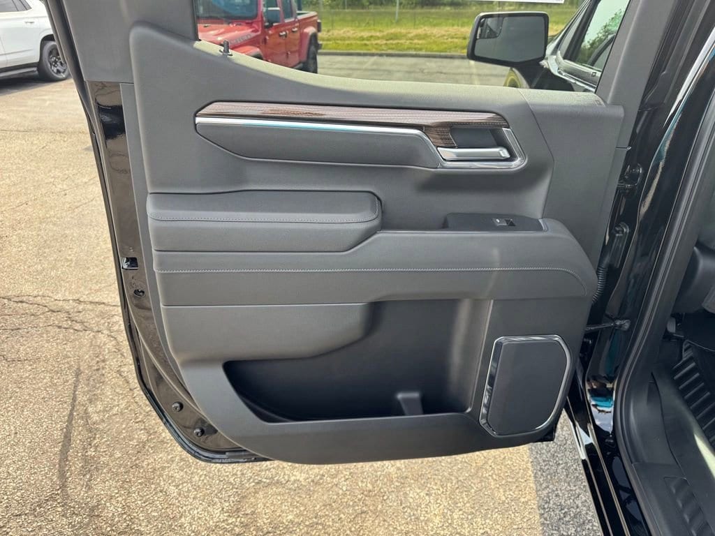 2026 Chevrolet Silverado 1500 LT - Photo 20
