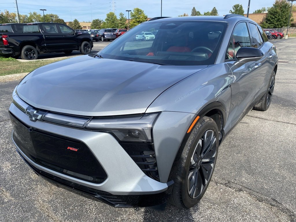 2024 Chevrolet Blazer RS photo 3