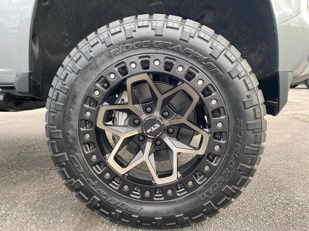 2025 Chevrolet Colorado Z71 - Photo 28