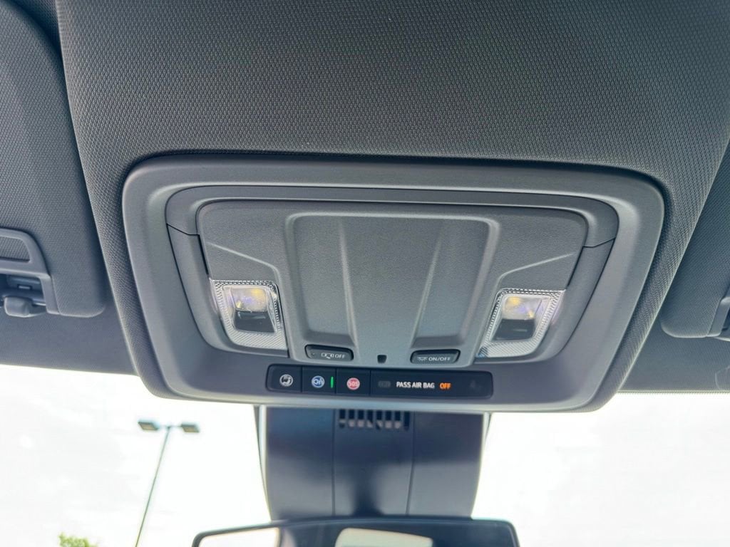 2026 Chevrolet Silverado 1500 LT - Photo 15