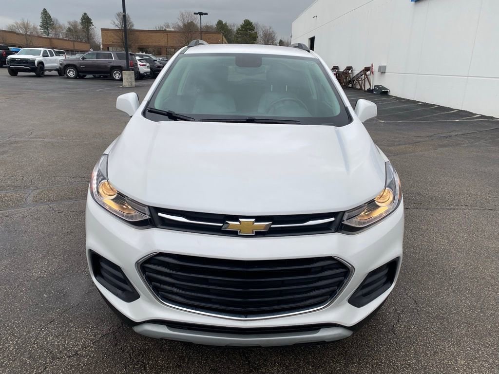 Used 2022 Chevrolet Trax LT with VIN KL7CJPSM3NB530300 for sale in Warrensville Heights, OH