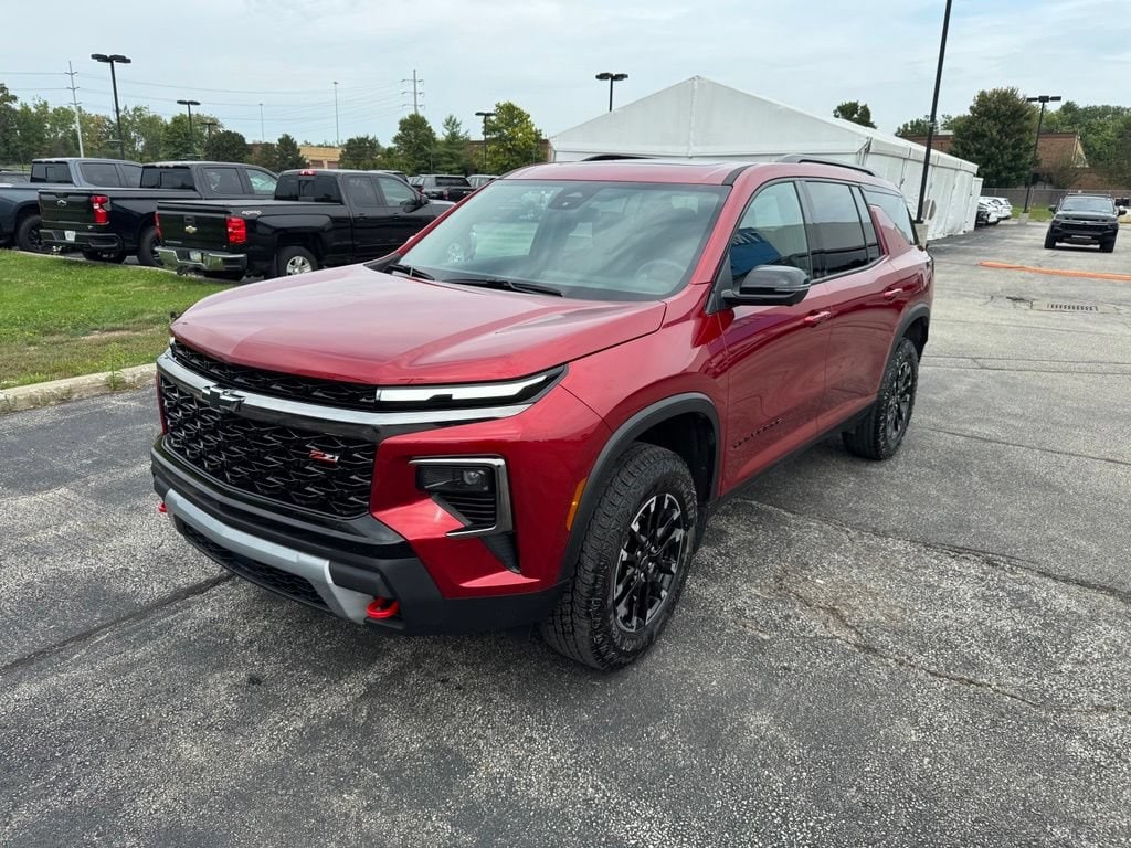 Used 2025 Chevrolet Traverse Z71 SUV