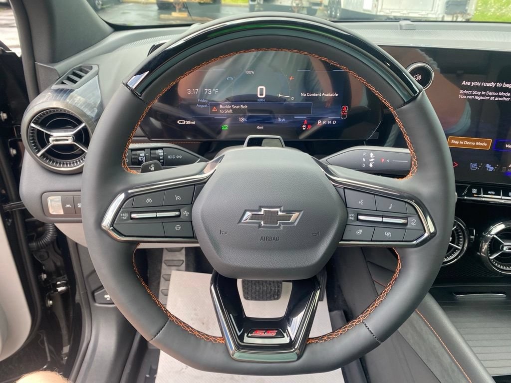 2026 Chevrolet Blazer EV SS - Photo 17