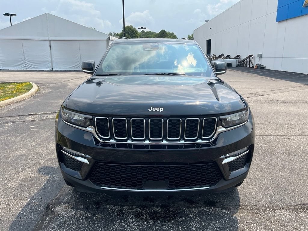 Used 2024 Jeep Grand Cherokee Limited 4x4 SUV