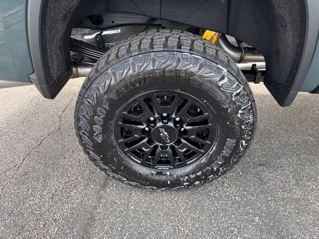 2026 Chevrolet Silverado 2500 HD ZR2 - Photo 33