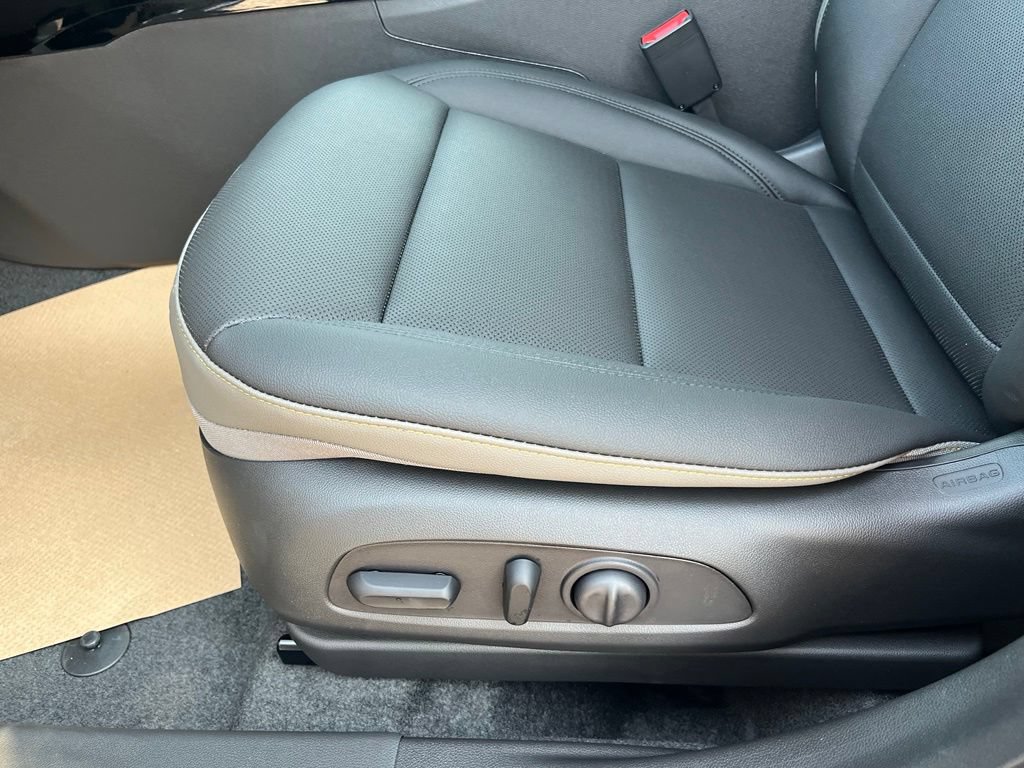 2026 Chevrolet Trax Activ - Photo 12