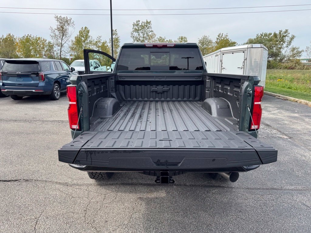 2026 Chevrolet Silverado 2500 HD ZR2 - Photo 28