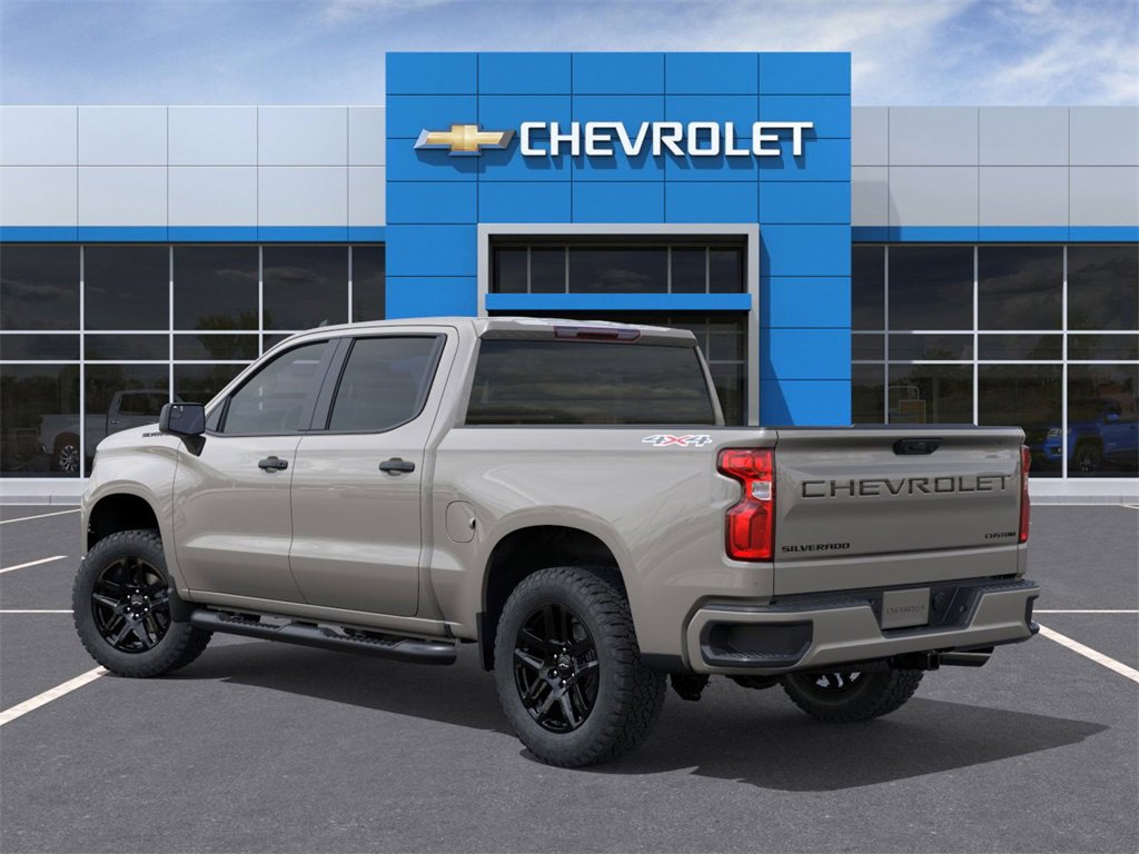 2026 Chevrolet Silverado 1500 Custom photo 3