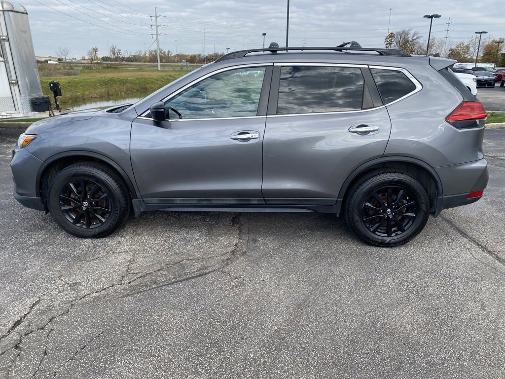 Used 2017 Nissan Rogue SV SUV