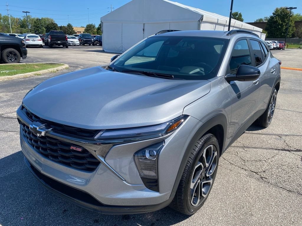 Used 2024 Chevrolet Trax 2RS SUV