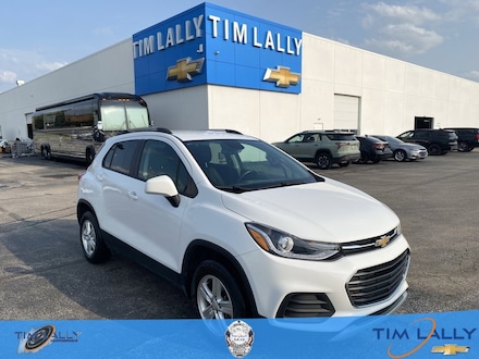 Used 2022 Chevrolet Trax LT SUV for Sale near Cleveland