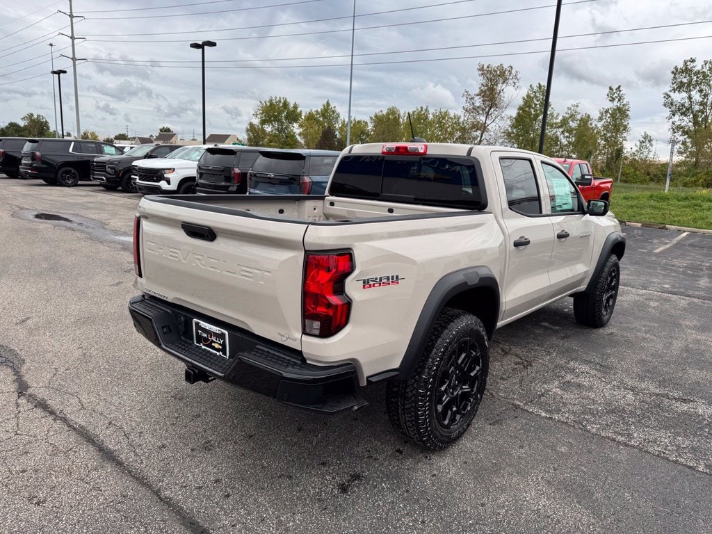 2026 Chevrolet Colorado Trail Boss - Photo 7