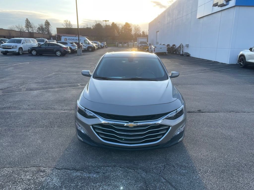 Used 2022 Chevrolet Malibu 1LT with VIN 1G1ZD5ST3NF183892 for sale in Warrensville Heights, OH