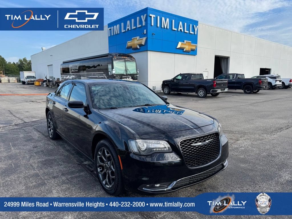 2018 Chrysler 300