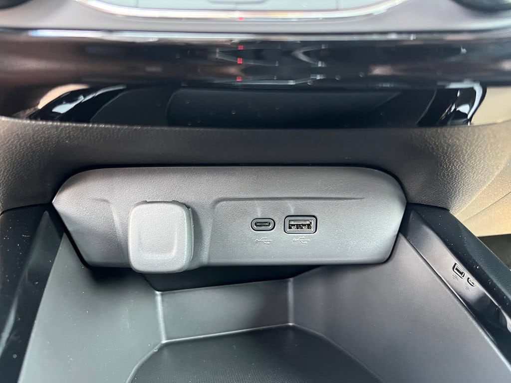2026 Chevrolet Trax Activ - Photo 18
