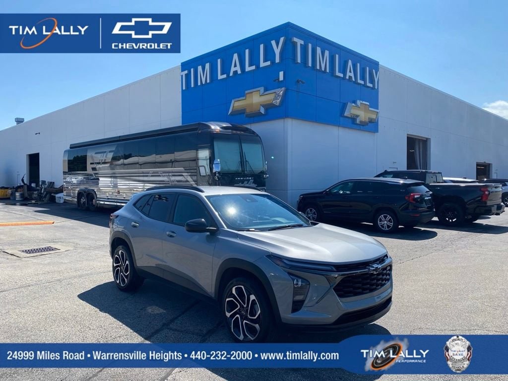 Used 2024 Chevrolet Trax 2RS SUV