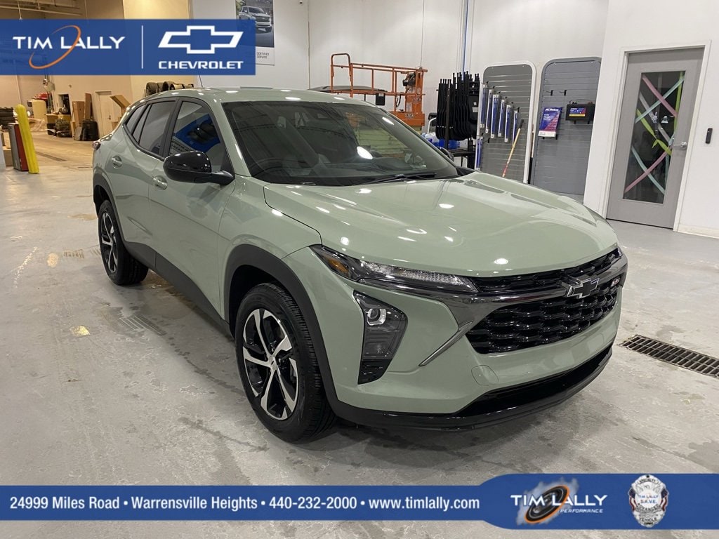 2024 Chevrolet Trax RS's photo