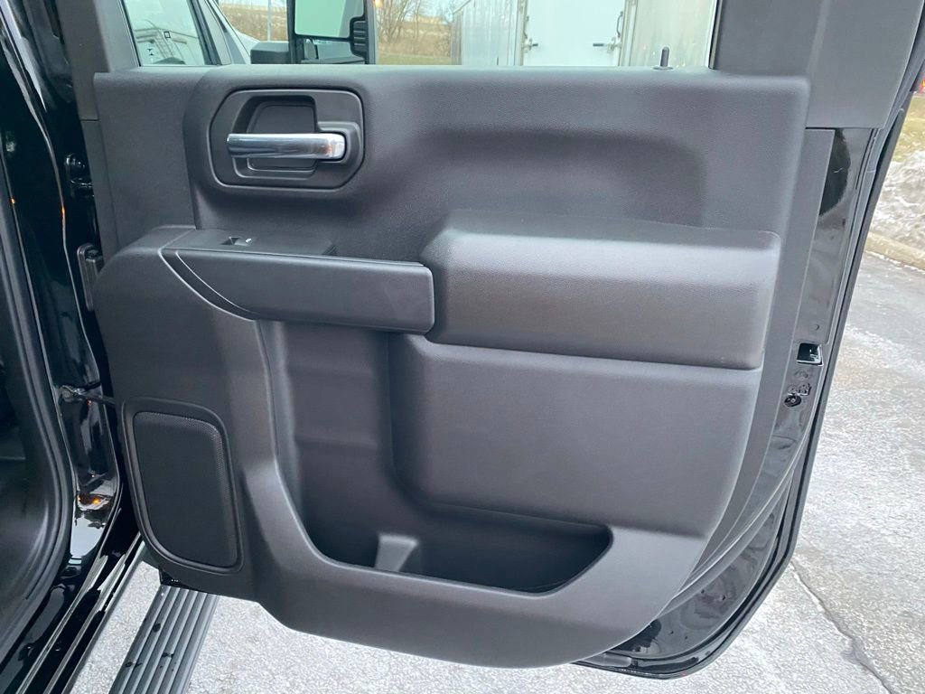 2025 Chevrolet Silverado 3500 HD Work Truck - Photo 23