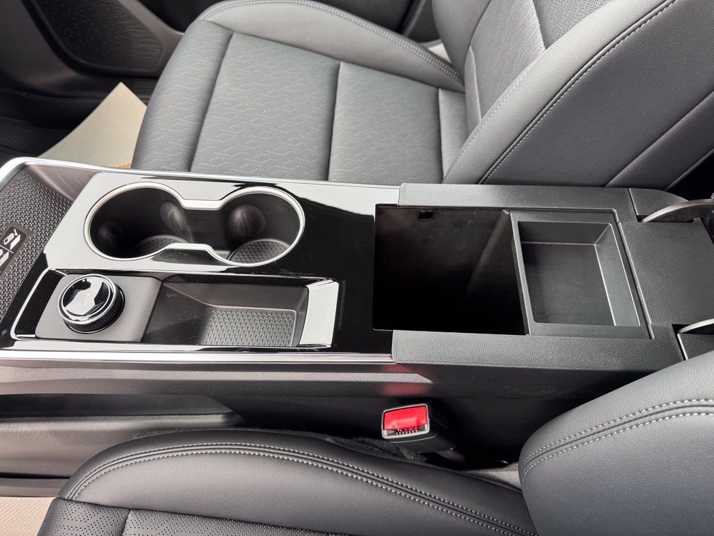 2027 Chevrolet Equinox LT - Photo 17
