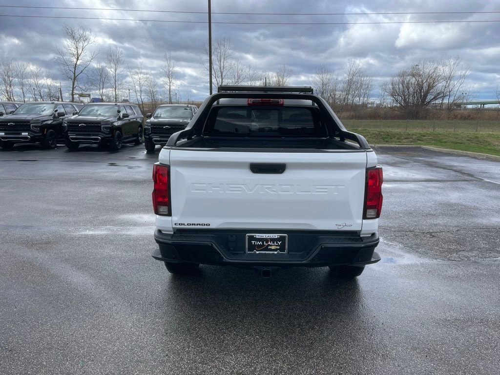 2025 Chevrolet Colorado Trail Boss - Photo 6