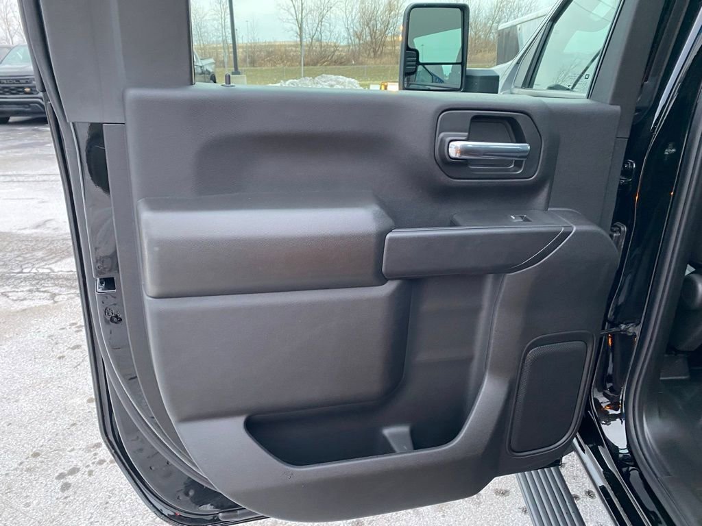 2025 Chevrolet Silverado 3500 HD Work Truck - Photo 20