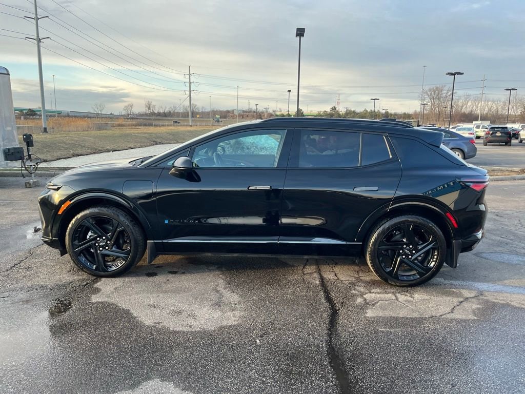 New 2025 Chevrolet Equinox EV RS SUV