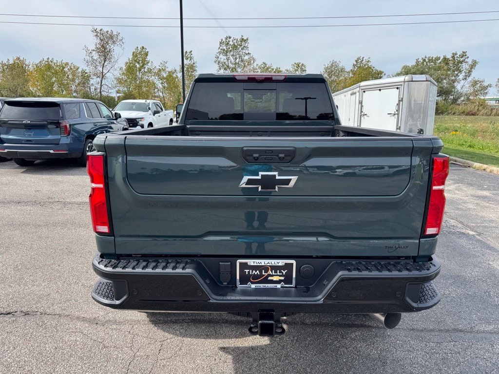 2026 Chevrolet Silverado 2500 HD ZR2 - Photo 6