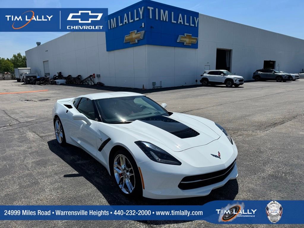 2017 Chevrolet Corvette Stingray Coupe 2LT w/Z51's photo