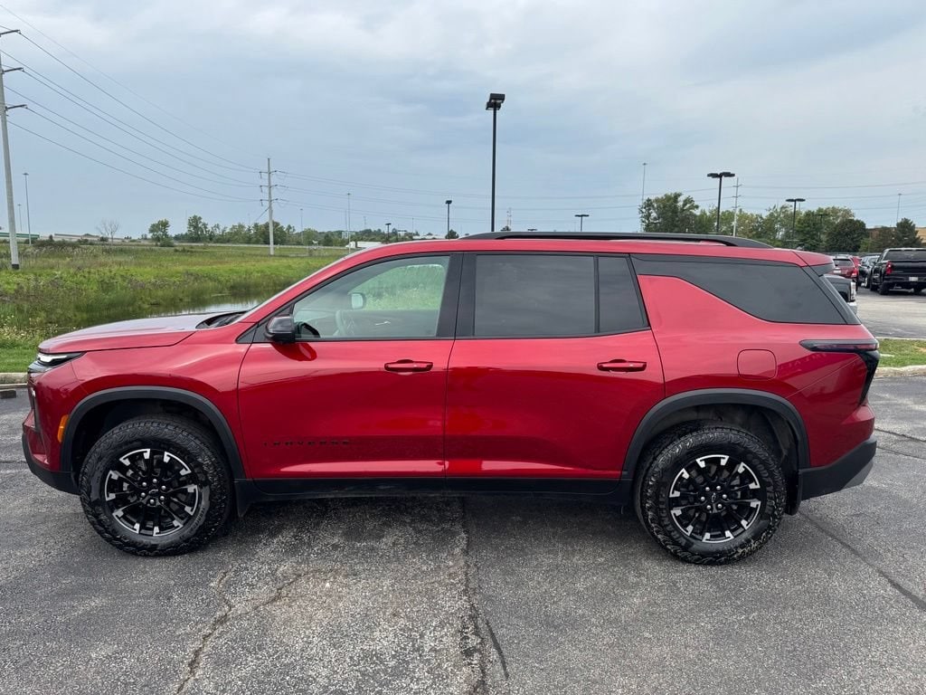 Used 2025 Chevrolet Traverse Z71 SUV