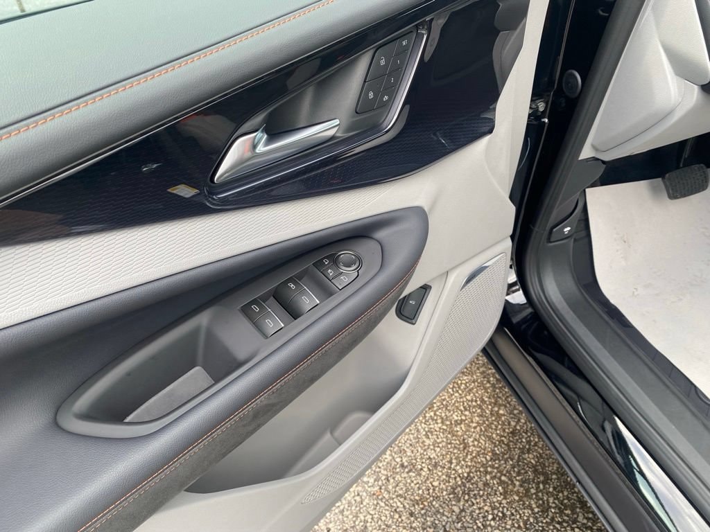 2026 Chevrolet Blazer EV SS - Photo 10