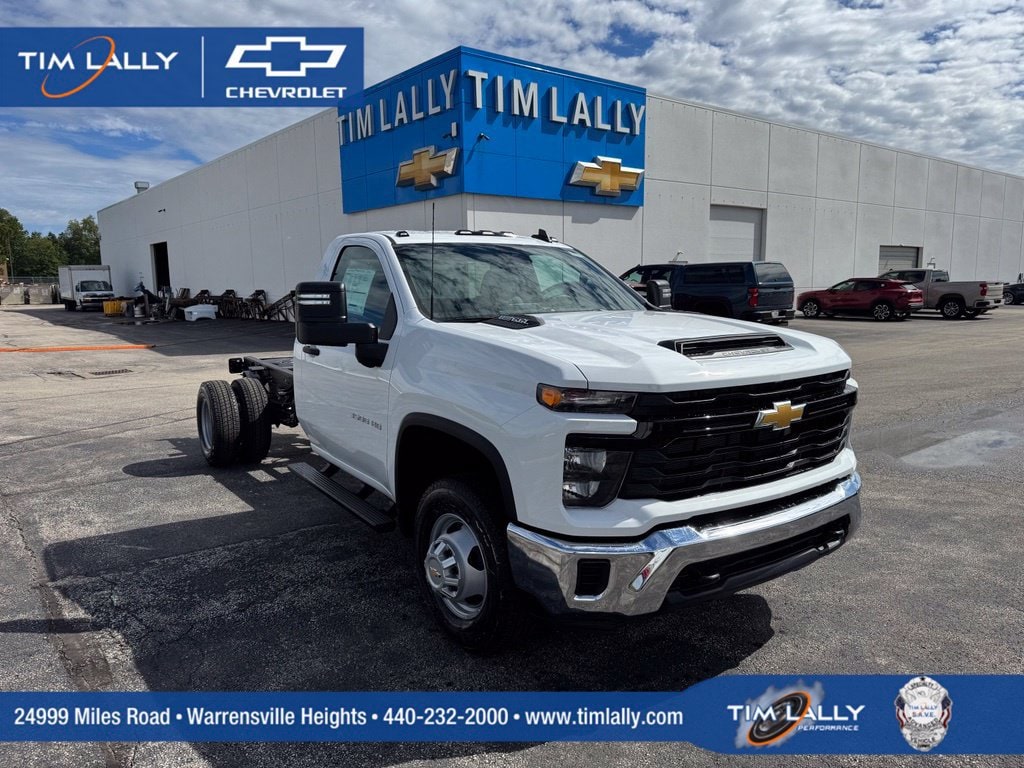 2026 Chevrolet Silverado 3500 Chassis Cab Work Truck