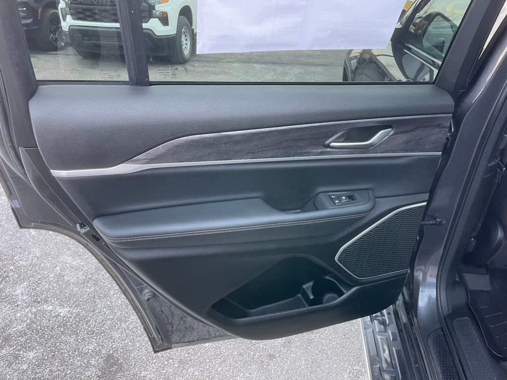 2022 Jeep Grand Cherokee L Limited - Photo 21
