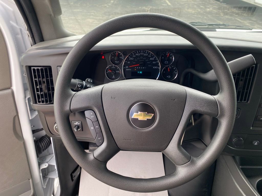 2025 Chevrolet Express Cargo Work Van - Photo 12
