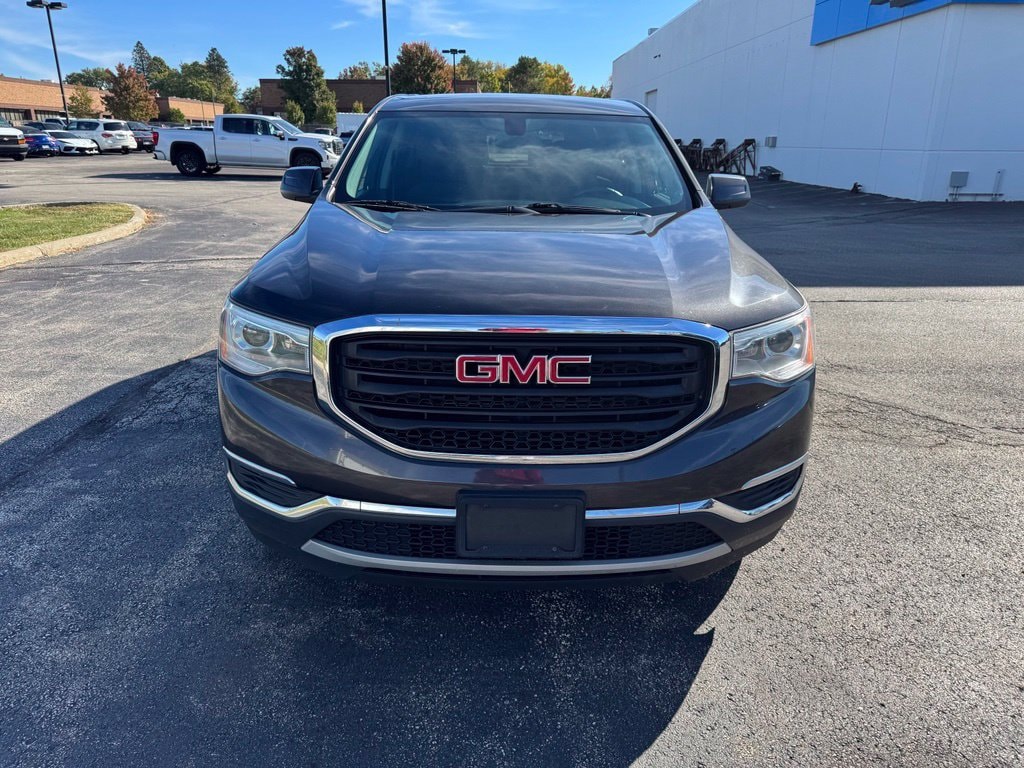 Used 2018 GMC Acadia SLE-1 with VIN 1GKKNKLA8JZ235709 for sale in Warrensville Heights, OH
