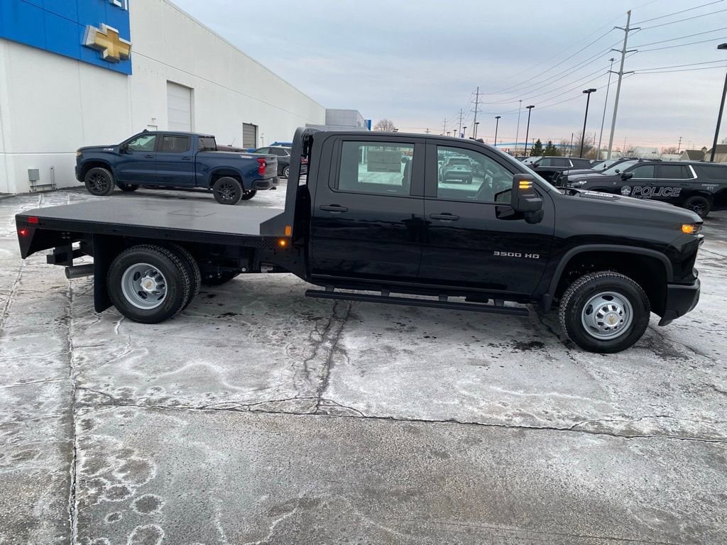 2025 Chevrolet Silverado 3500 HD Work Truck - Photo 8