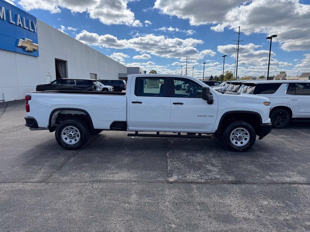 2026 Chevrolet Silverado 3500HD Work Truck - Photo 8