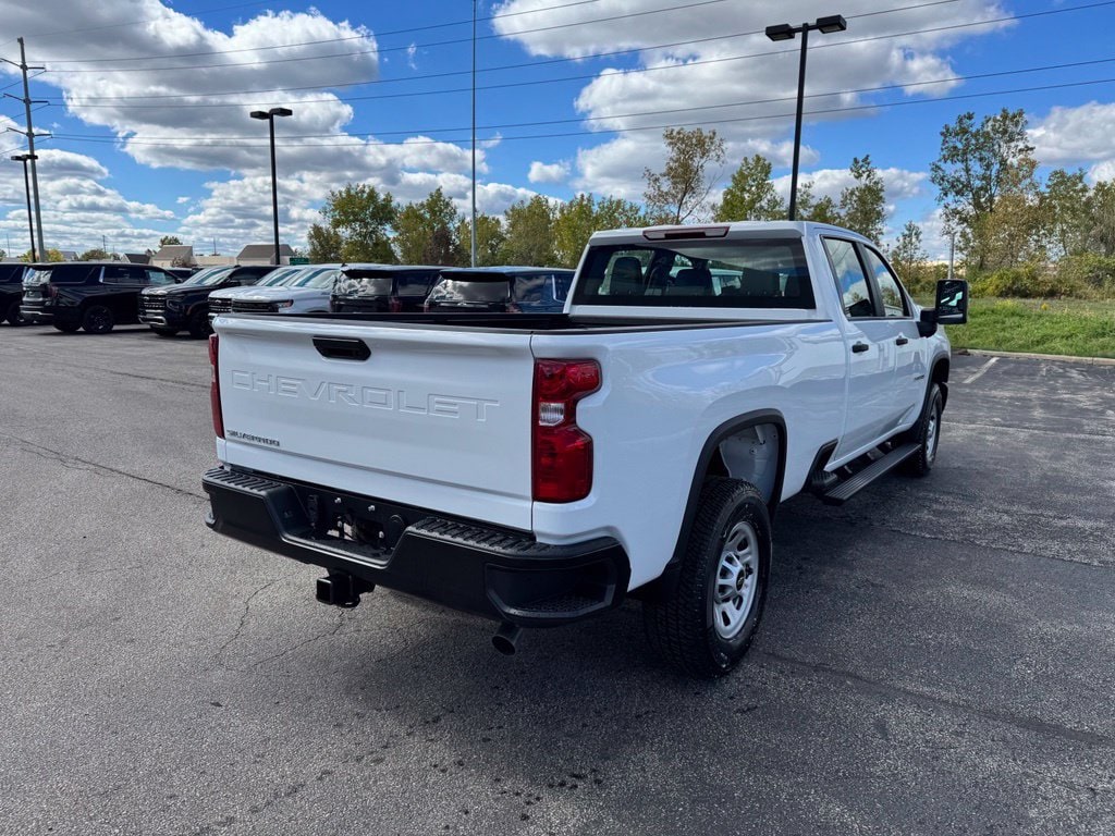 2026 Chevrolet Silverado 3500HD Work Truck - Photo 7