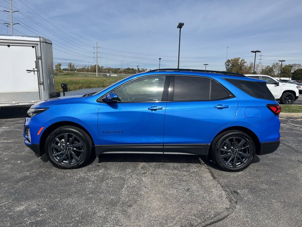 2024 Chevrolet Equinox RS photo 2