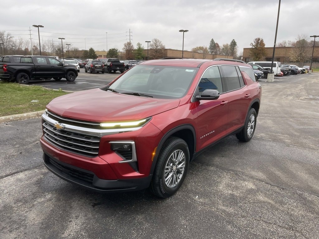 New 2026 Chevrolet Traverse LT SUV