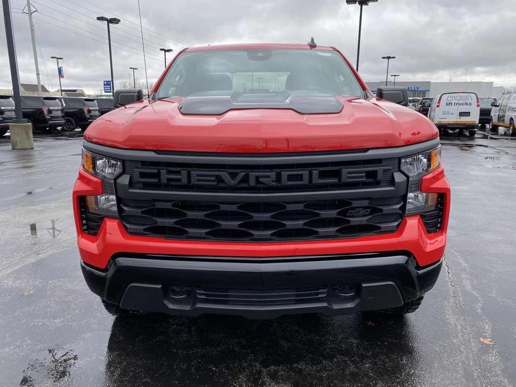 New 2025 Chevrolet Silverado 1500 Custom Trail Boss Truck