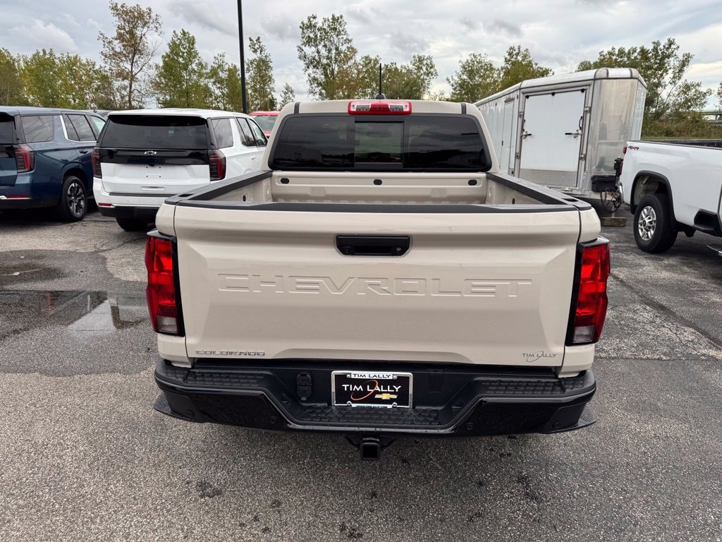 2026 Chevrolet Colorado Trail Boss - Photo 6