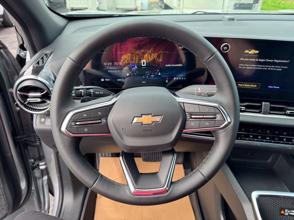 2027 Chevrolet Equinox LT - Photo 12