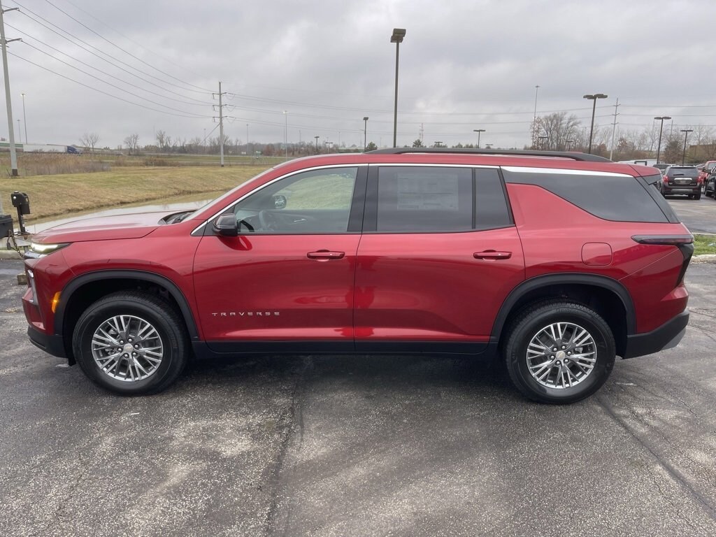 New 2026 Chevrolet Traverse LT SUV