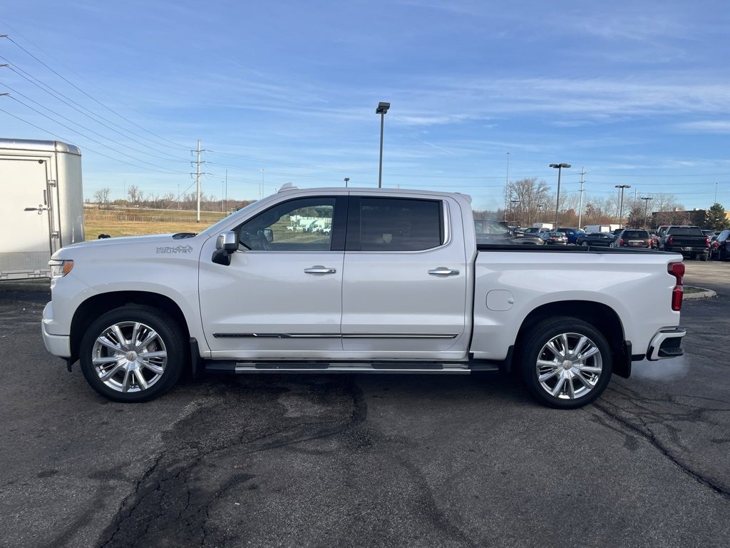 Used 2022 Chevrolet Silverado 1500 High Country Truck Crew Cab