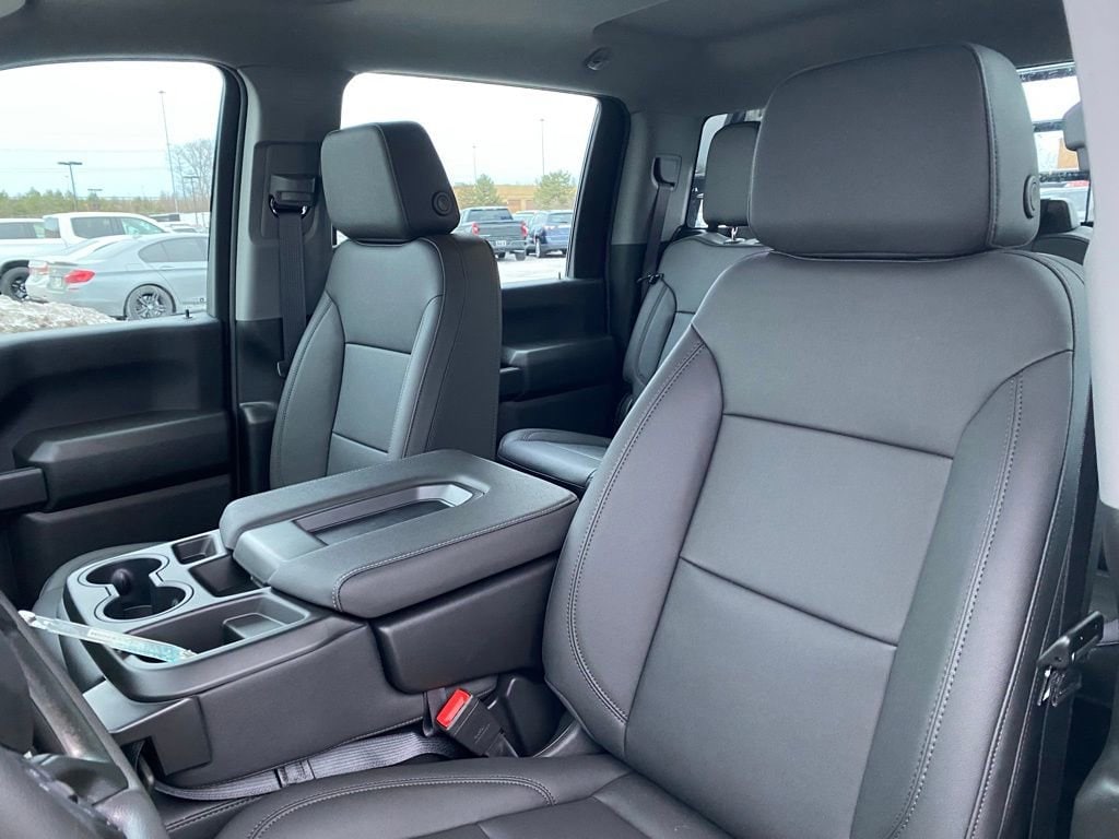 2025 Chevrolet Silverado 3500 HD Work Truck - Photo 11