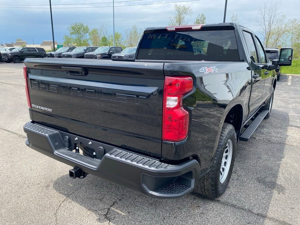 2026 Chevrolet Silverado 1500 Work Truck - Photo 31